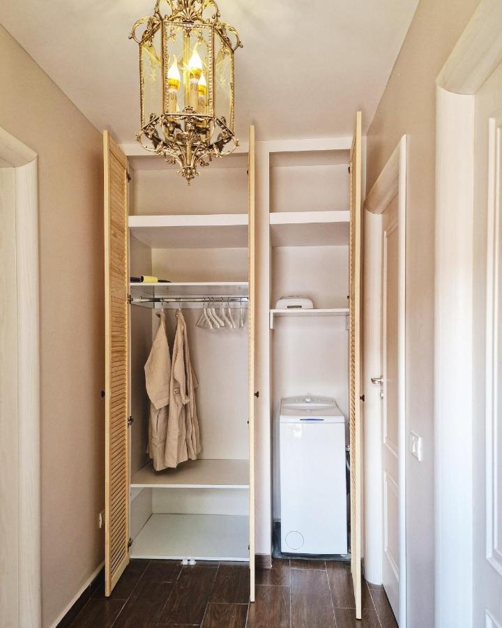 Amor Tirol Busteni (Adults Only) Екстер'єр фото