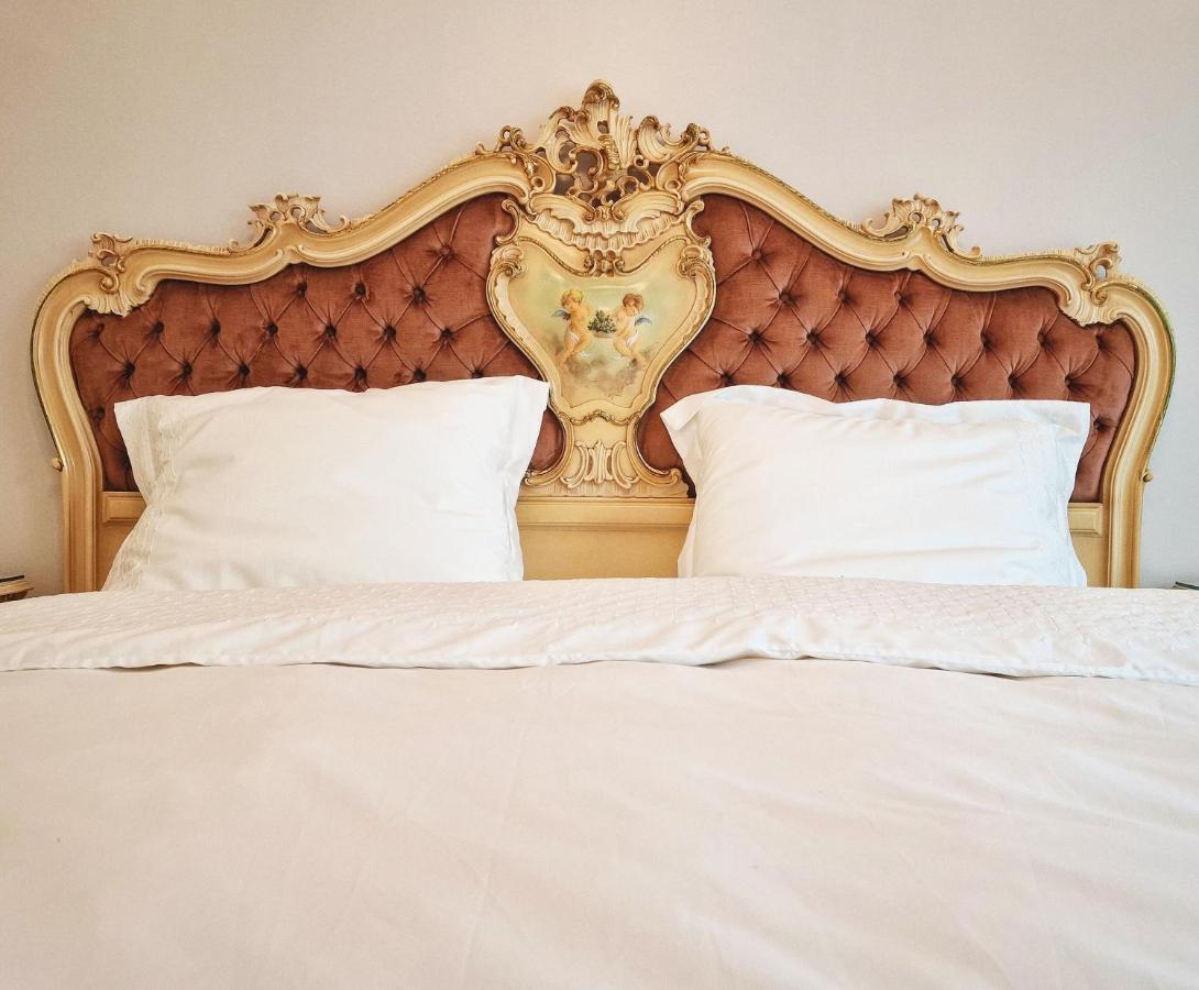 Amor Tirol Busteni (Adults Only) Екстер'єр фото