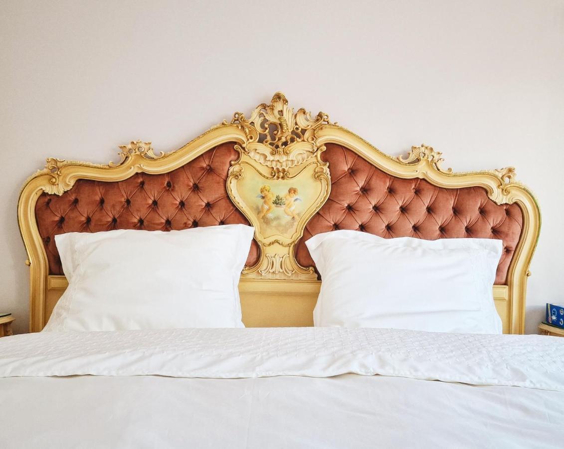 Amor Tirol Busteni (Adults Only) Екстер'єр фото